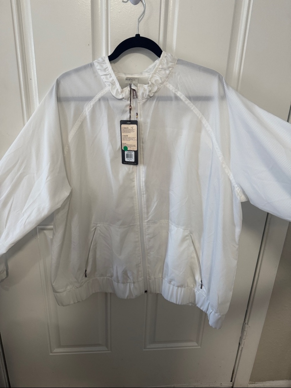 Lightweight White Women's Zip-Up Jacket